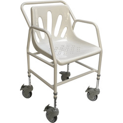 Chaise de douche  roulettes